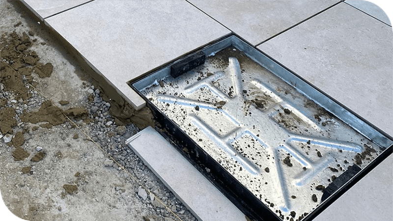 DETERMINING THE CORRECT SIZE MANHOLE COVER